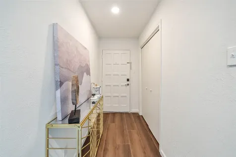 15826 Stonehaven Drive Houston TX 77059