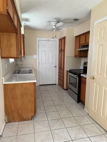 8426 Avington Road La Porte TX 77571