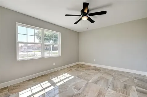 8915 Klondike Street Houston TX 77075