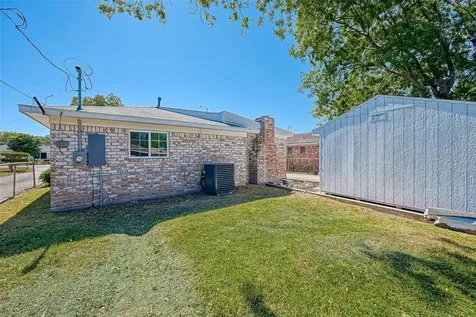 8915 Klondike Street Houston TX 77075