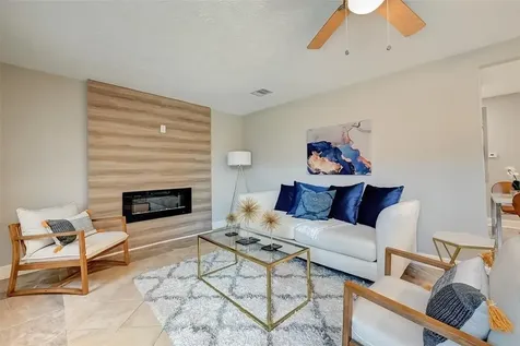 8915 Klondike Street Houston TX 77075
