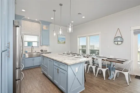 997 S Redfish Street Crystal Beach TX 77650
