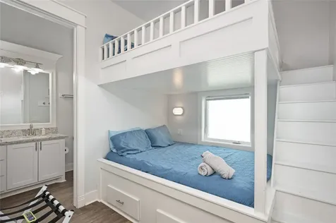 997 S Redfish Street Crystal Beach TX 77650