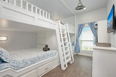 997 S Redfish Street Crystal Beach TX 77650