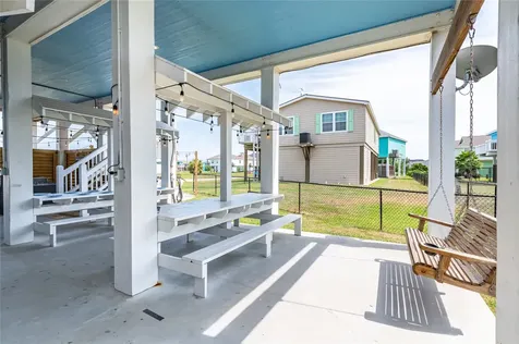 997 S Redfish Street Crystal Beach TX 77650