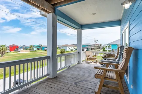 997 S Redfish Street Crystal Beach TX 77650
