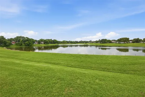 4919 Avondale Drive Sugar Land TX 77479