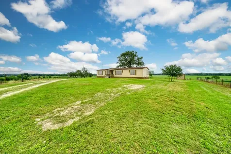 5059 County Road 132 Bedias TX 77831