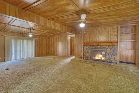 5059 County Road 132 Bedias TX 77831