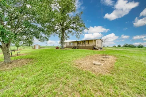 5059 County Road 132 Bedias TX 77831