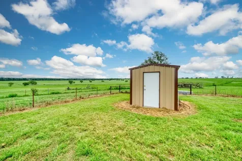 5059 County Road 132 Bedias TX 77831