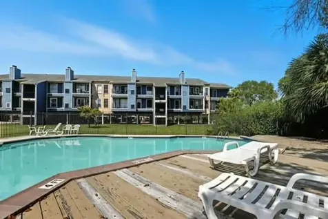 18617 Egret Bay Boulevard 712 Webster TX 77058