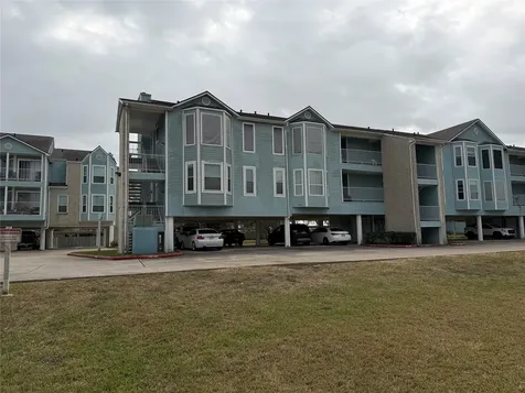 18617 Egret Bay Boulevard 712 Webster TX 77058