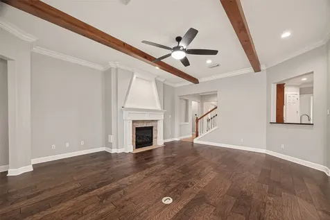 51 English Oak Court Lake Jackson TX 77566