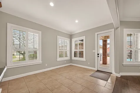 51 English Oak Court Lake Jackson TX 77566