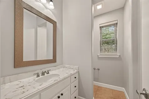51 English Oak Court Lake Jackson TX 77566