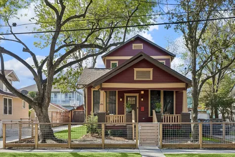 814 Omar Street Houston TX 77009