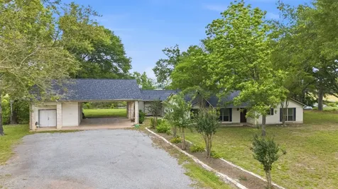 2365 S Fm 46 Franklin TX 77856