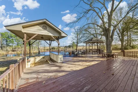 2365 S Fm 46 Franklin TX 77856