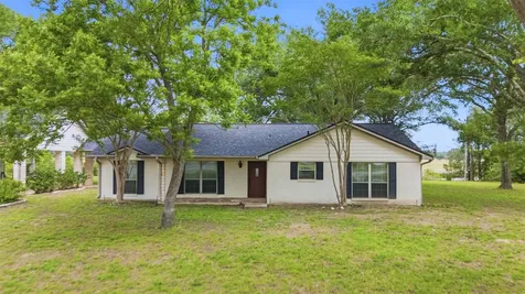 2365 S Fm 46 Franklin TX 77856