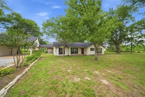 2365 S Fm 46 Franklin TX 77856