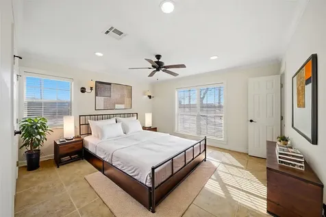 2365 S Fm 46 Franklin TX 77856