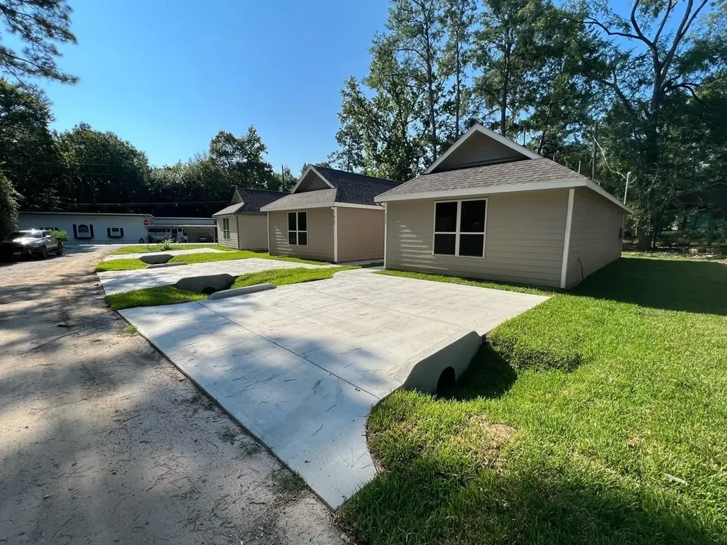 9757 Black Gum Street Willis TX 77318