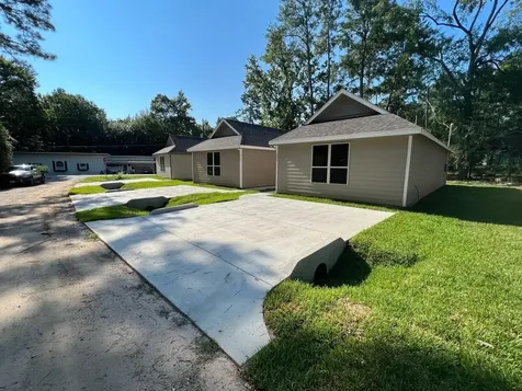 9757 Black Gum Street Willis TX 77318