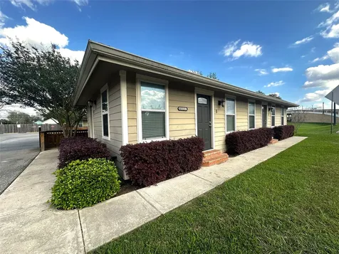 507 Houston Street 8 Rosenberg TX 77471