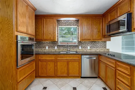 11602 Jaycreek Drive Houston TX 77070