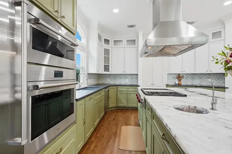 4923 Palmetto Street Bellaire TX 77401