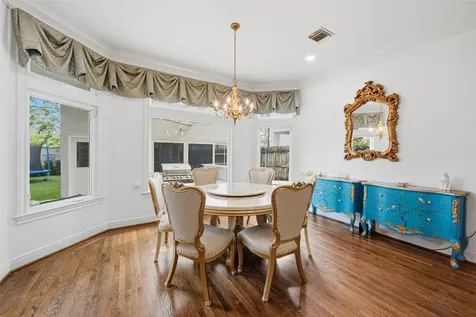 4923 Palmetto Street Bellaire TX 77401