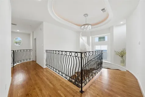 4923 Palmetto Street Bellaire TX 77401