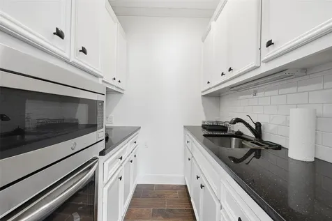 4923 Palmetto Street Bellaire TX 77401