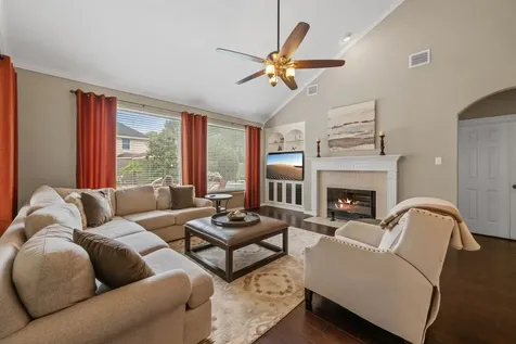 3215 Silverberry Trail Kingwood TX 77345