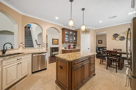3215 Silverberry Trail Kingwood TX 77345