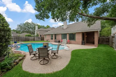 3215 Silverberry Trail Kingwood TX 77345
