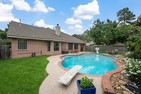 3215 Silverberry Trail Kingwood TX 77345