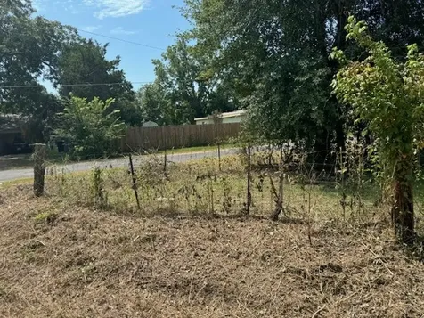 410 Montgomery Street Navasota TX 77868