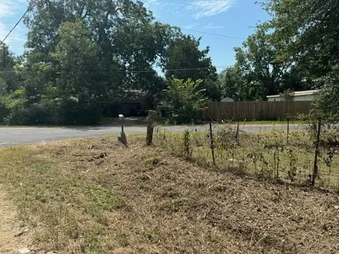 410 Montgomery Street Navasota TX 77868