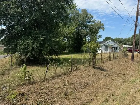 410 Montgomery Street Navasota TX 77868