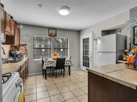 6802 Force Street Houston TX 77020