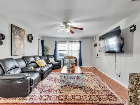 6802 Force Street Houston TX 77020