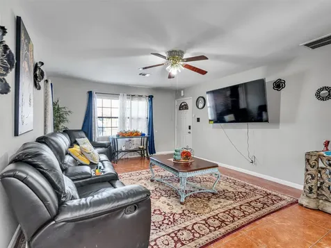 6802 Force Street Houston TX 77020