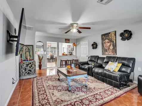6802 Force Street Houston TX 77020