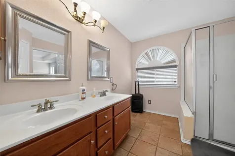 7815 Beechnut Oak San Antonio TX 78223