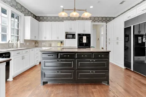 408 E Jolly Street Palestine TX 75801
