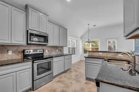 3142 Fitzgerald Drive Montgomery TX 77356