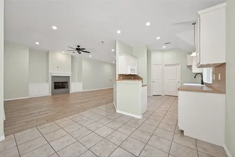 10542 Parkside Drive Willis TX 77318