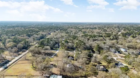 28911 Commons Oaks Drive Huffman TX 77336